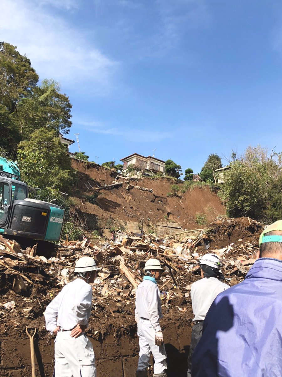 先ほど緑区誉田町の土砂崩れの現場を視察し、周辺の方が避難されている