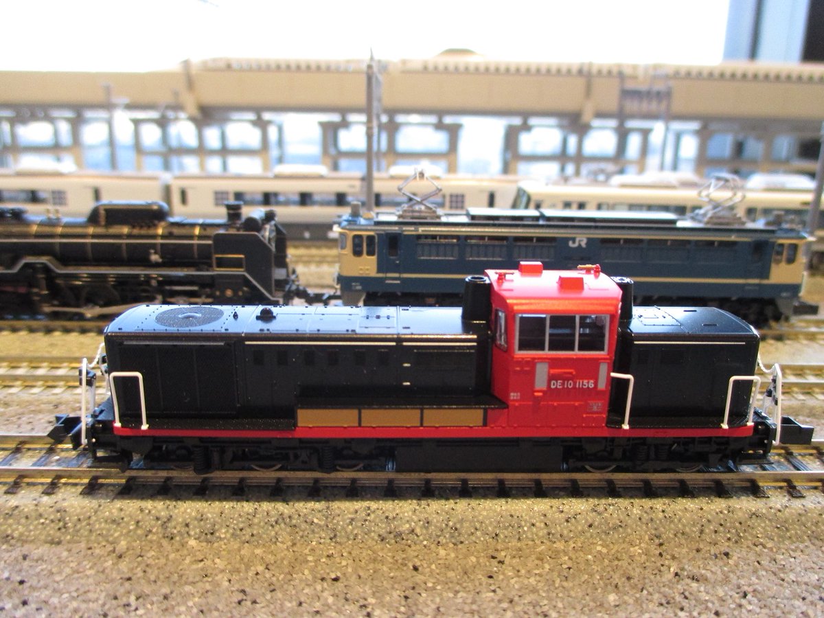 DE10 1156 梅小路運転区】DE10 1156は京都の梅小路運転区で僚機1118