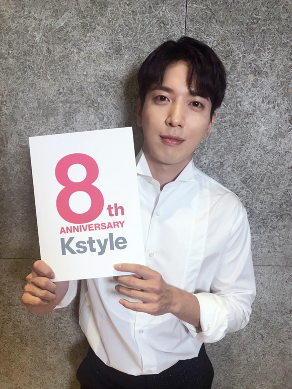 Kstyle8周年プレゼント】#CNBLUE #ジョン・ヨンファ 直筆サイン入り