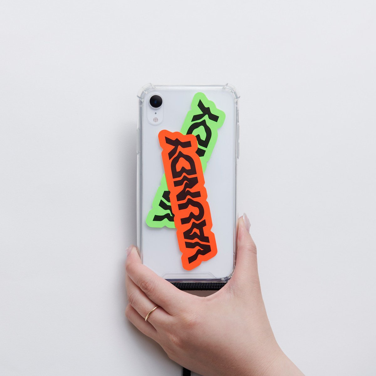 Sticker ◯オレンジ、グリーンの蛍光紙を使ったステッカー👀スマフォ