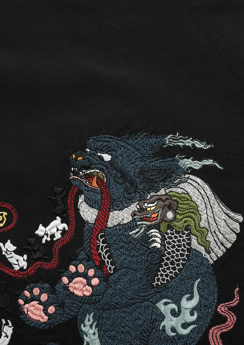 刺繍がすごい！！【石黒亜矢子】「阿吽猫 破魔矢」を刺繍で表現した