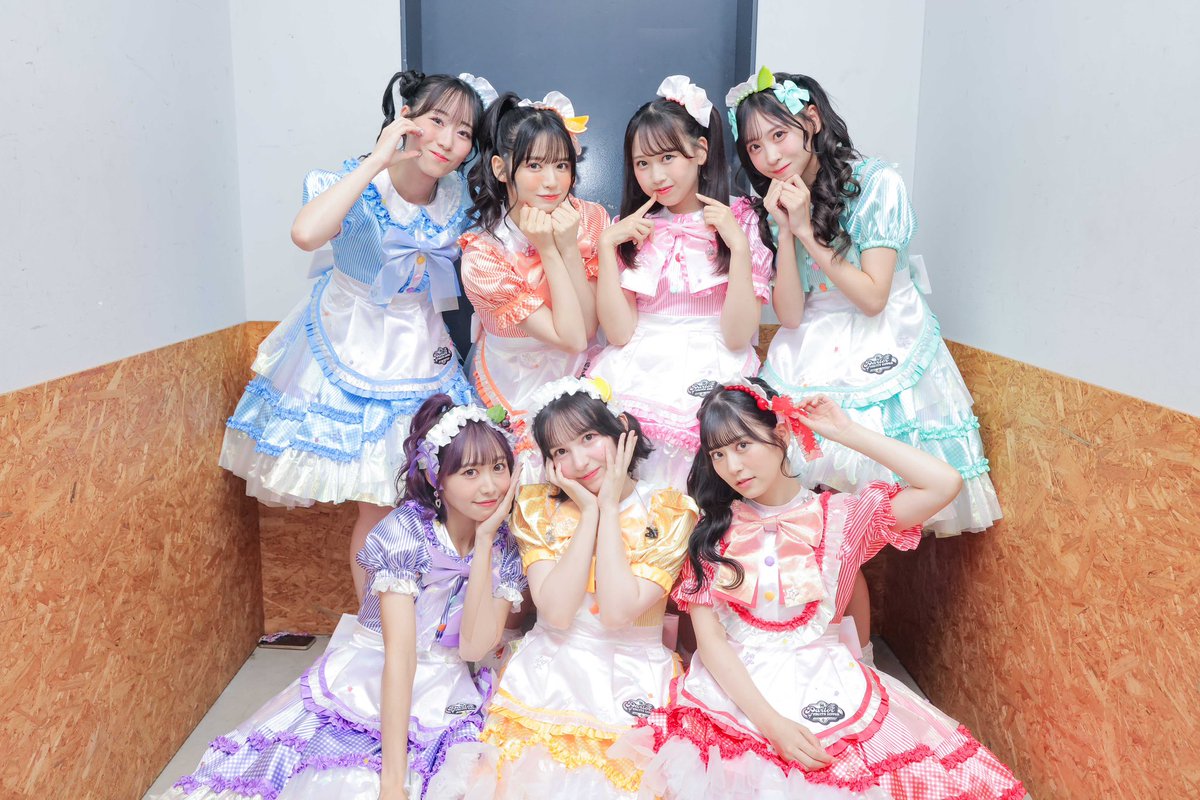 ツアー衣装解禁】 『FRUITS ZIPPER』 原宿から世界へ。 ASOBISYSTEMの