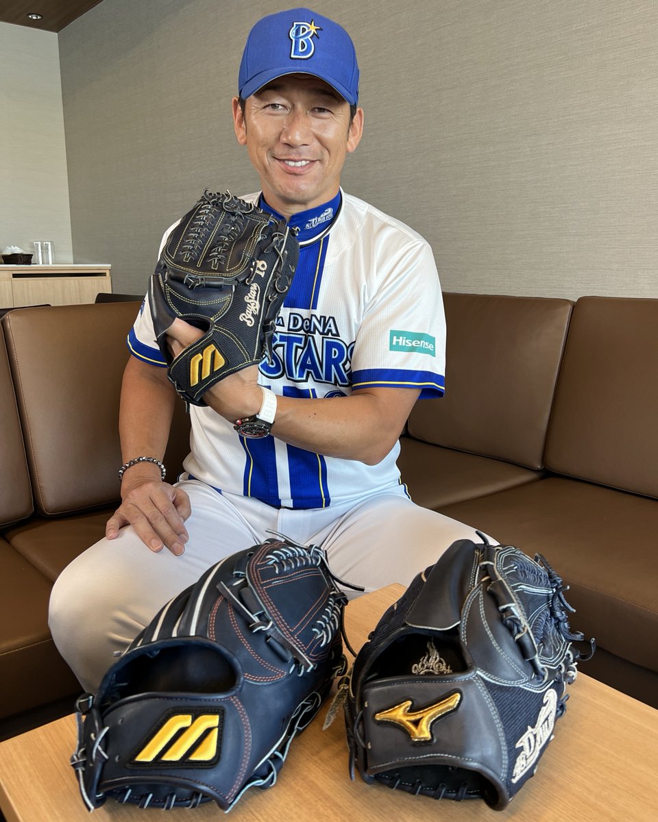 三浦大輔 監督の現役当時のグラブ！ 当時は黒土で磨いてテカテカに