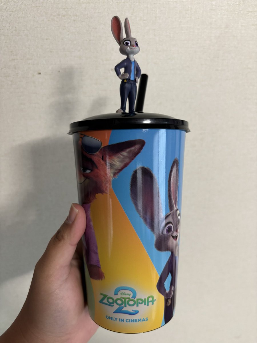 ズートピア2 映画めっちゃ楽しみです😊 観に行く予定✨ ズートピア