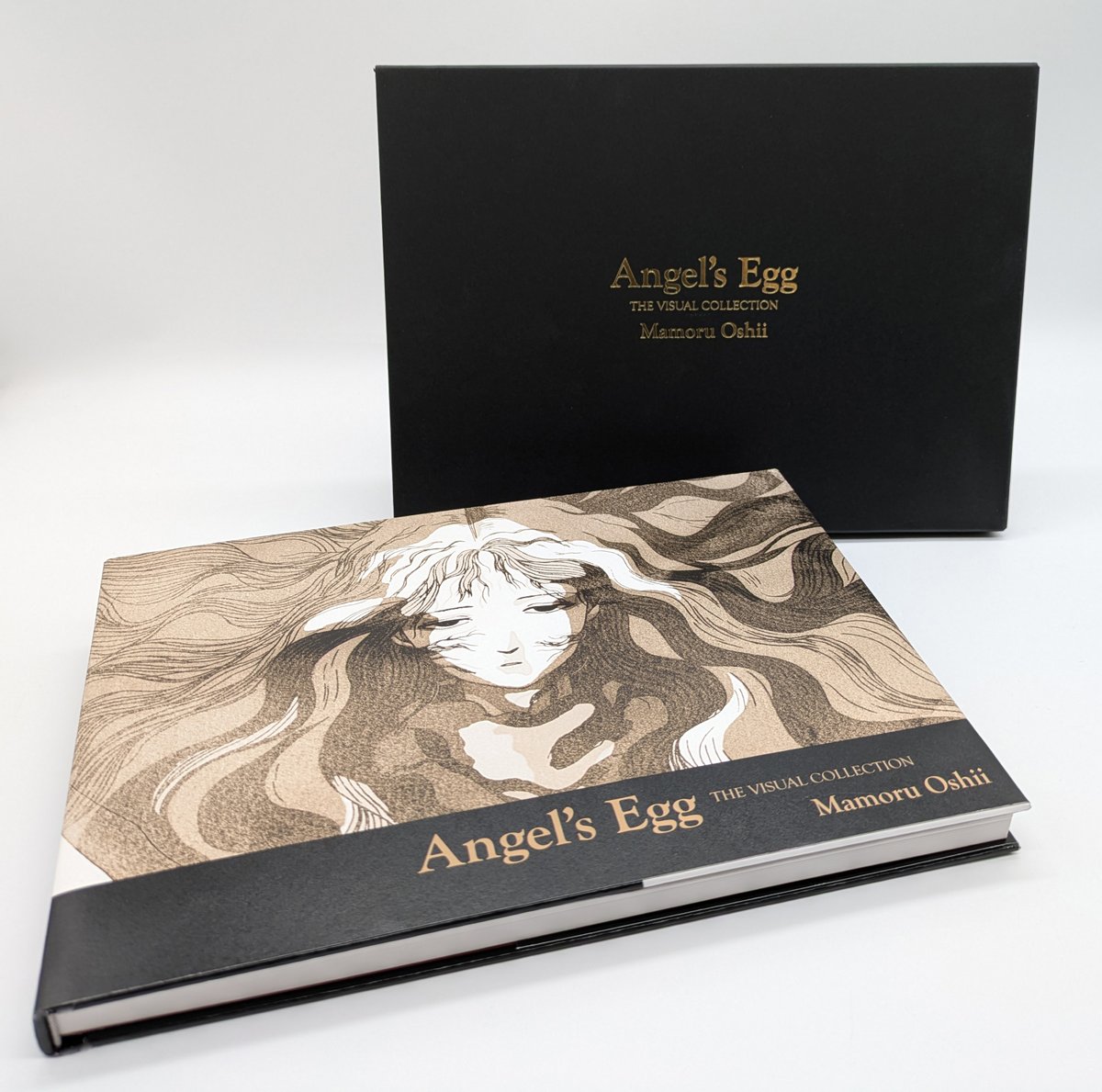 150部限定！監督直筆サイン入り シリアルナンバー付きハードカバー