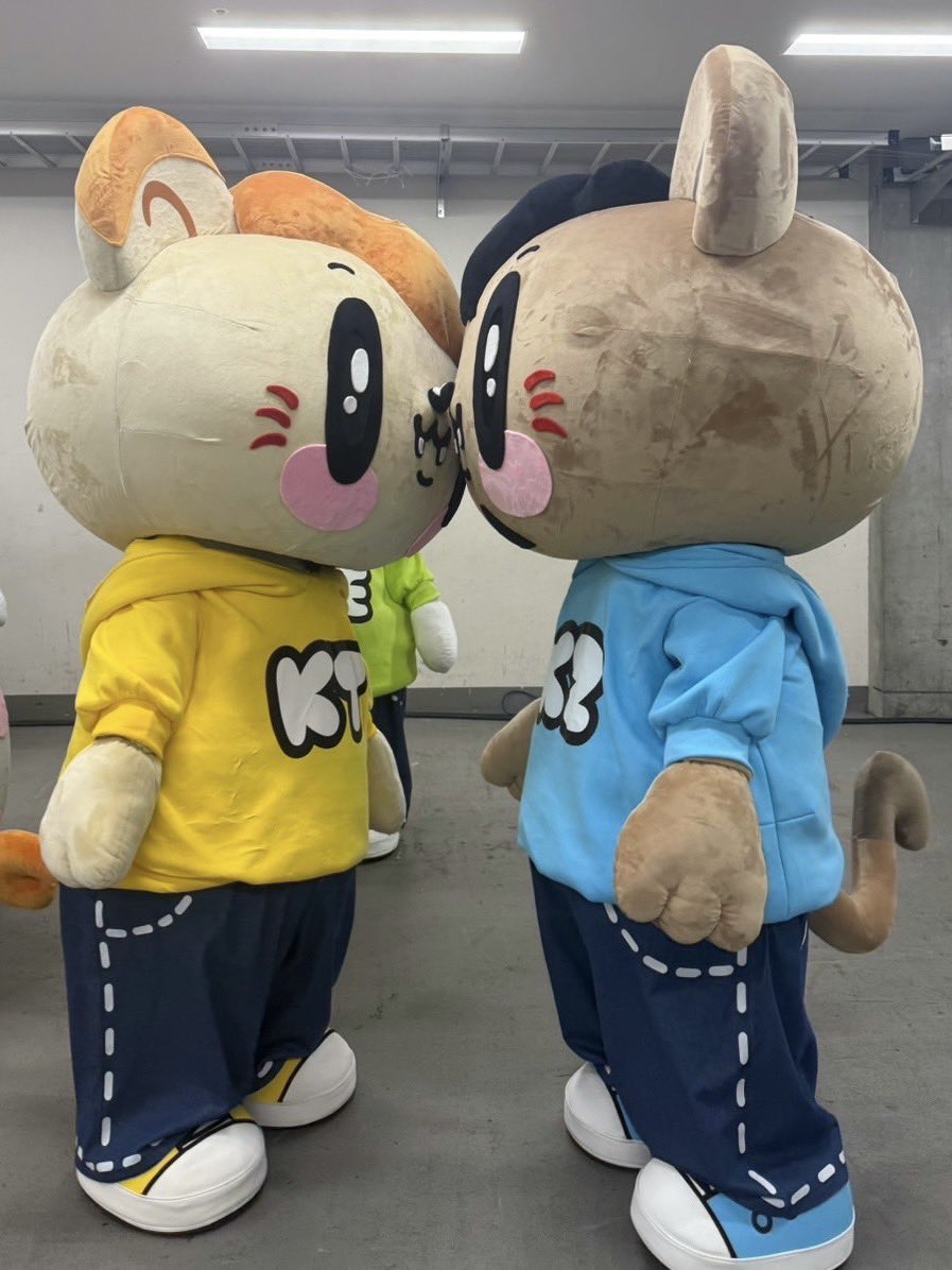 GENE_6IXSENSE_千葉 いよいよ千葉公演です✨ ファイナルはジェ猫たちも