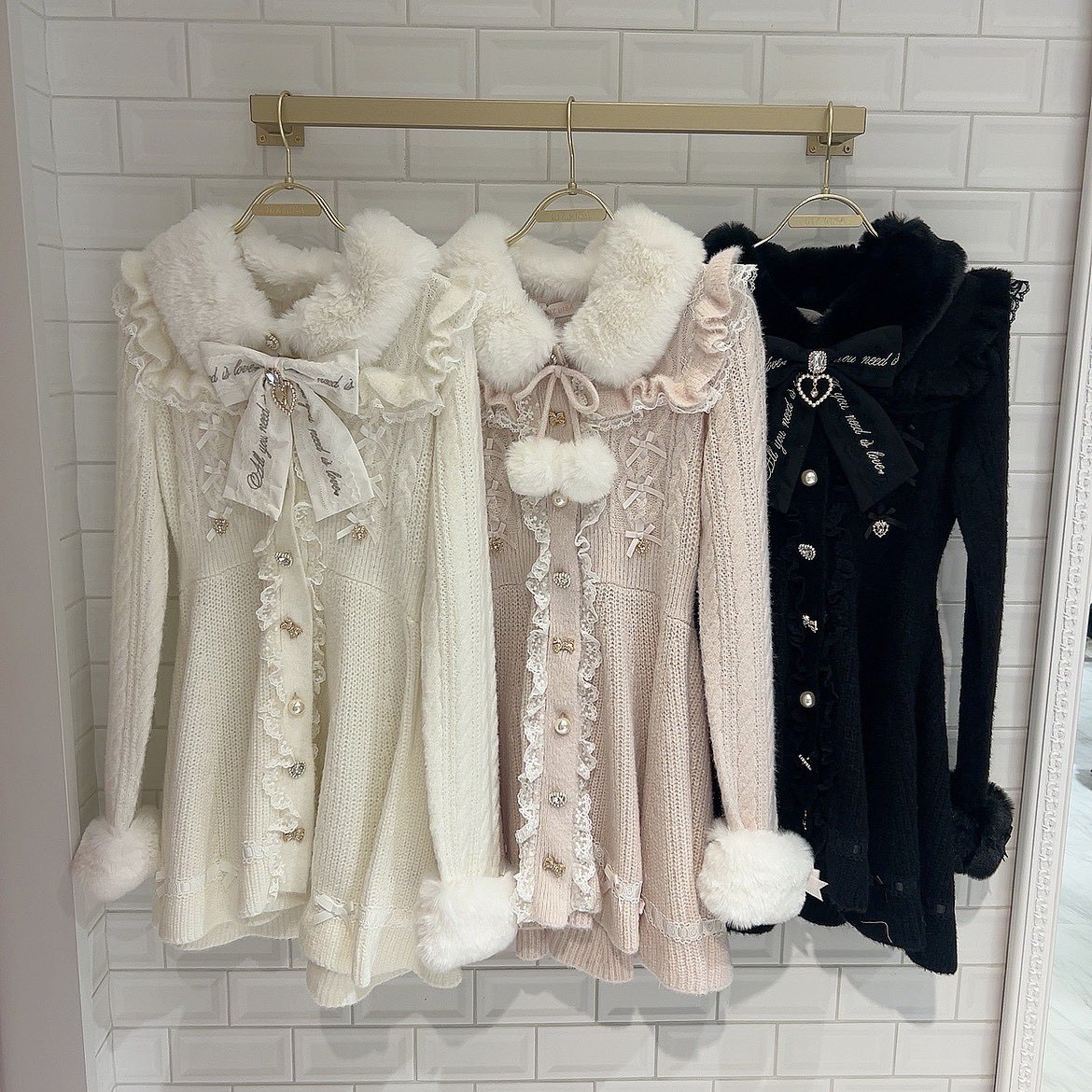 ❤︎ 𝐋𝐈𝐙 𝐋𝐈𝐒𝐀 名古屋𝐏𝐀𝐑𝐂𝐎店 ❤︎ #ファーカラーペプラム