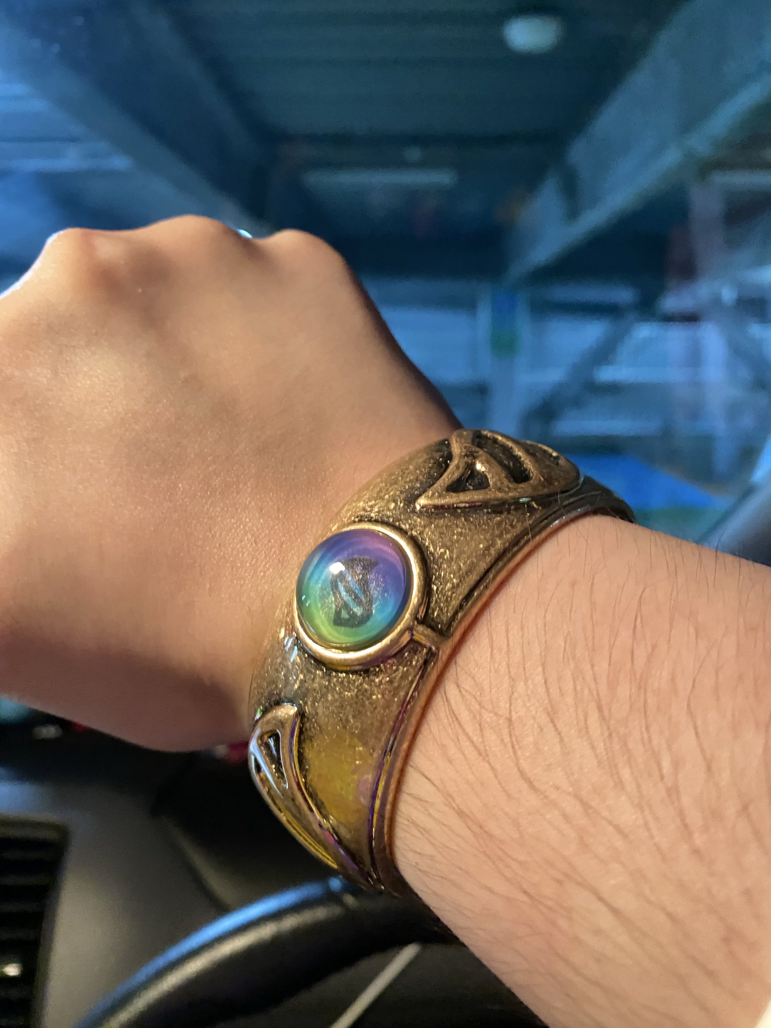 ポケセン⭐︎主人公のメガリング風バングル Pokémon LEGENDS Z-A