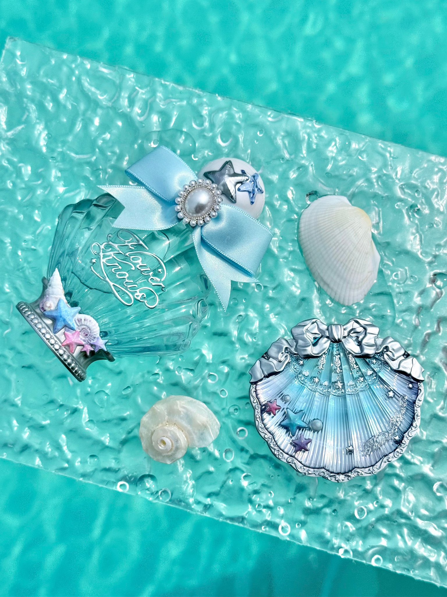 CHANEL フラワーブローチ 多色 【公式通販】