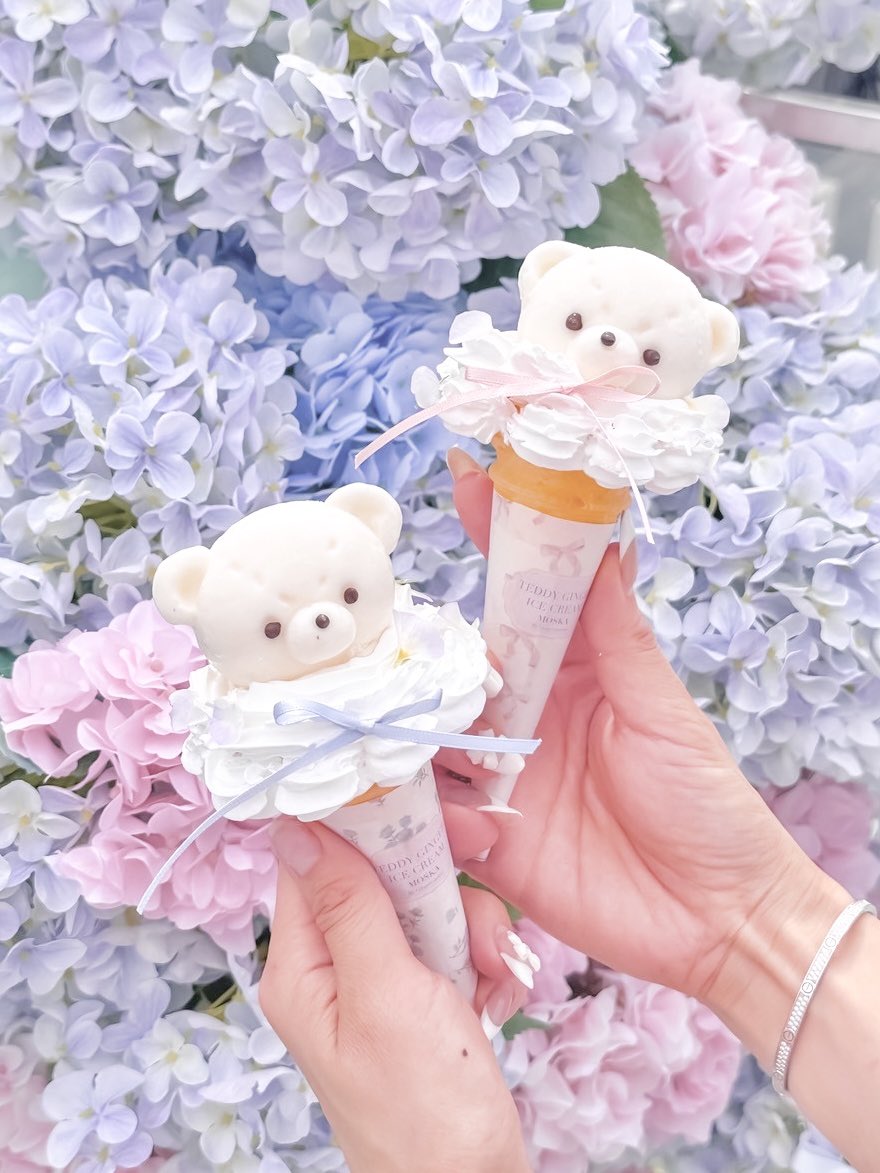 🩵☁️🪽🎀 🧸🫧🩵☁️🪽🎀 🧸🫧 🩵 ＼ピンクと水色の紫陽花テラス