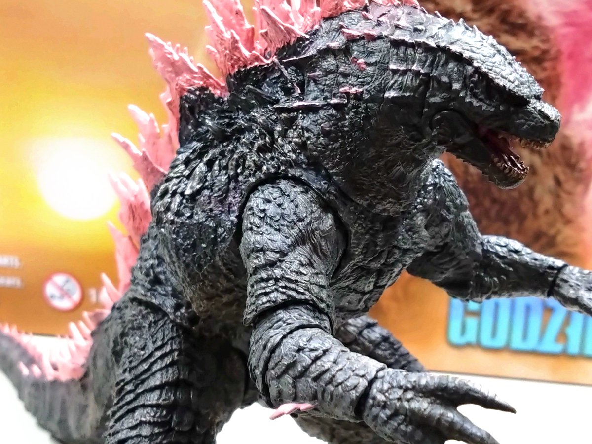 HIYA TOYS（ハイヤトイズ）のゴジラエヴォルヴ！ ゴリゴリ触るの楽しい