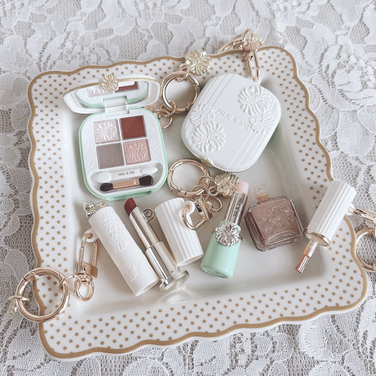 PAUL&JOE コスメマスコットコレクションvol.1 全5種 ￥500 再現度高い