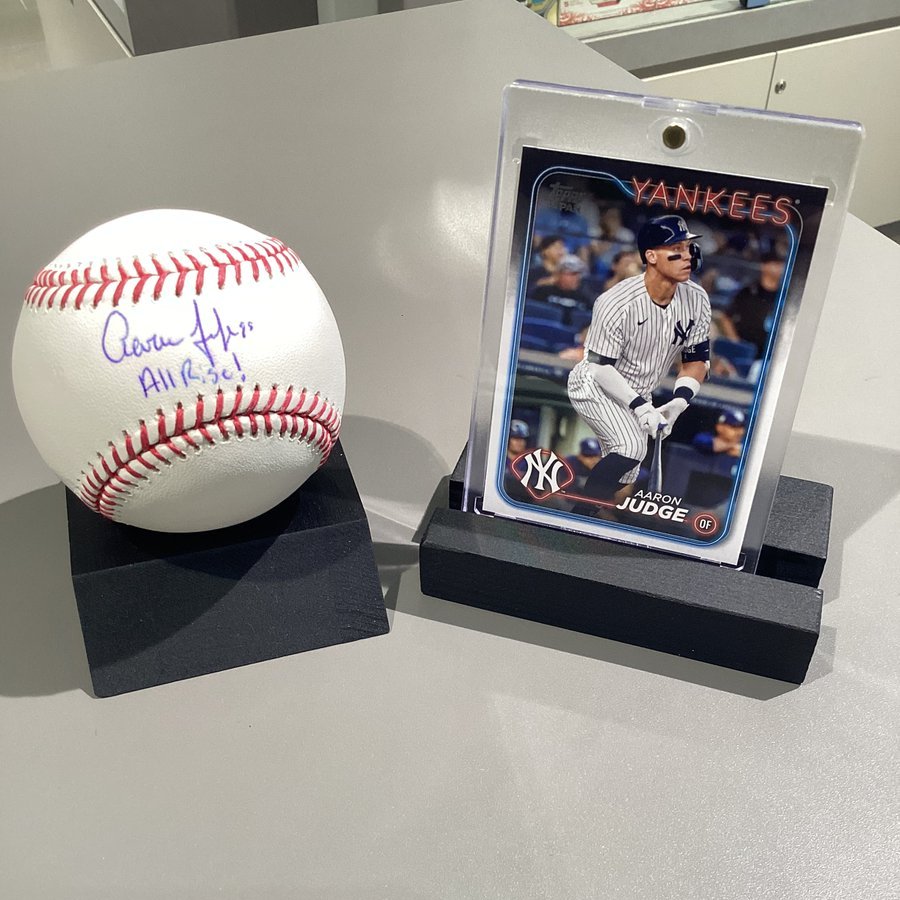 ⚾️アーロン・ジャッジ選手の直筆サイン入りボールをMINT大丸東京店で