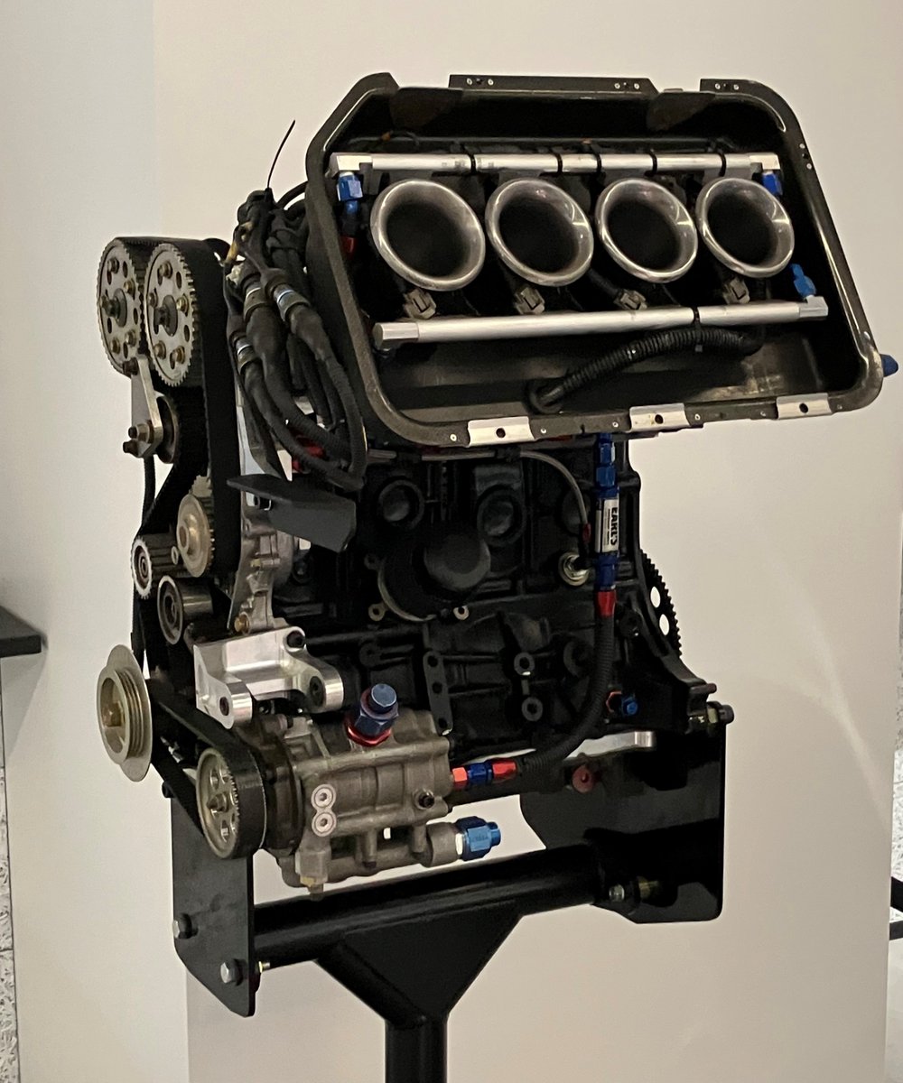 JTCCコロナエクシヴ 秘蔵のレーシングエンジン 公開中// 1994年から98