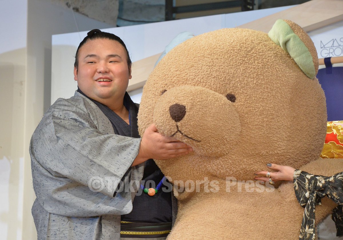 相撲】2023年12月27日 ジェラート ピケ 貴景勝関 化粧廻し贈呈式 #貴