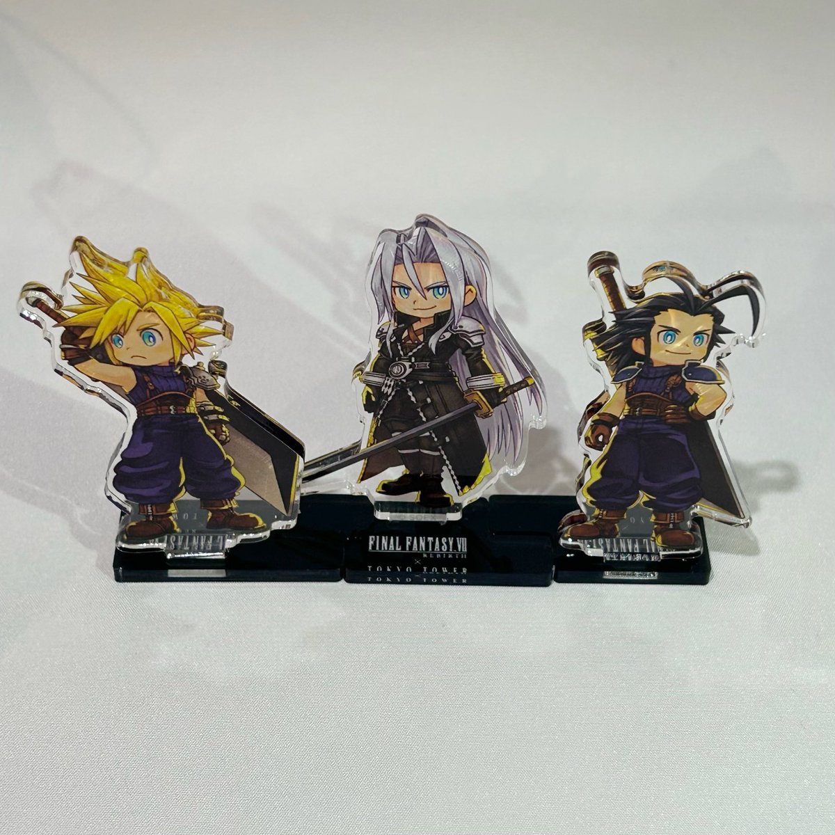 商品紹介📢】 ミニアクリルスタンド 各種¥660(税込) クラウド