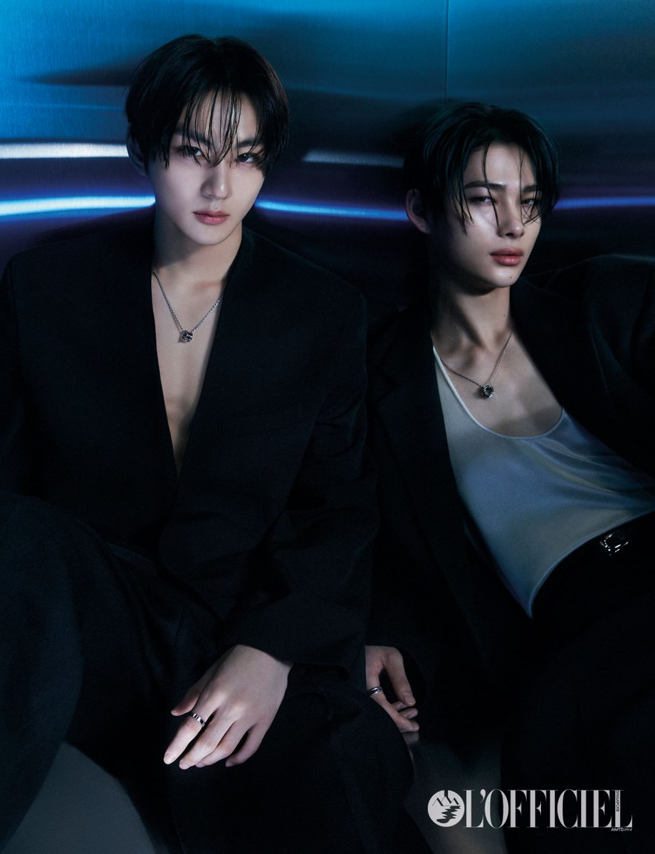 L'Officiel Singapore] 4月号の表紙📘 ジョンウォンくん＆ニキくん