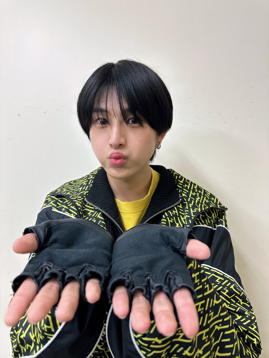 ICEx 阿久根温世 （あくねはるせ） ＼ 19歳になりましたー！ 皆と