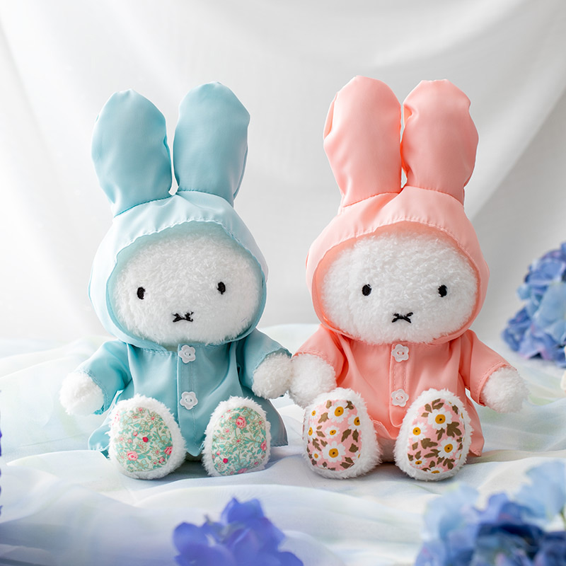 ぬいぐるみ用のレインコート再販／ 去年の6月に発売して大人気だった