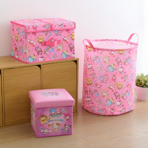 しまむら『サンリオ』コラボ 収納ボックス、収納スツール、ランドリー