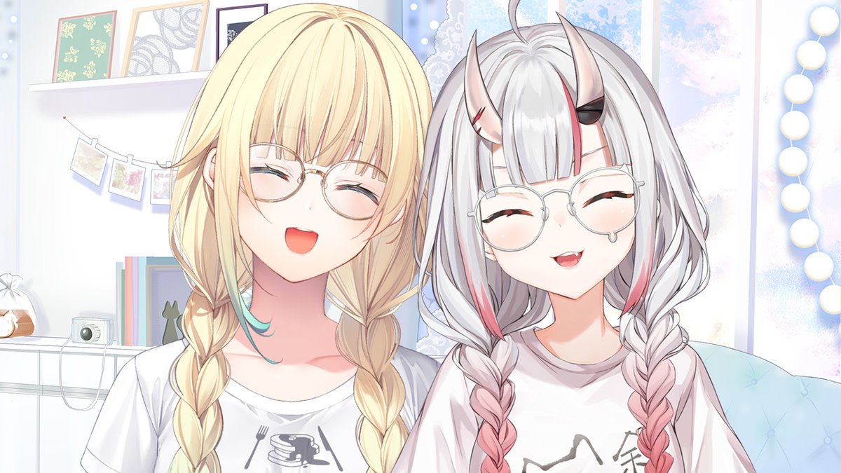 久しぶりにあやめちゃんと！！ 三つ編みも眼鏡もおそろいにしてみたよ