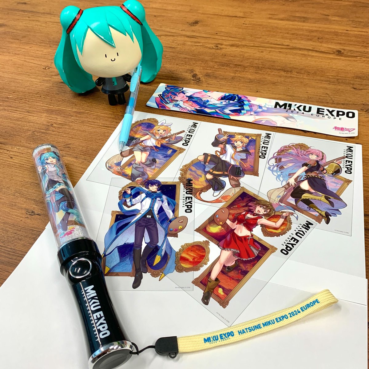 🌐#MIKUEXPO2024 EUROPE Goods Info🌐 Official glowstick and film