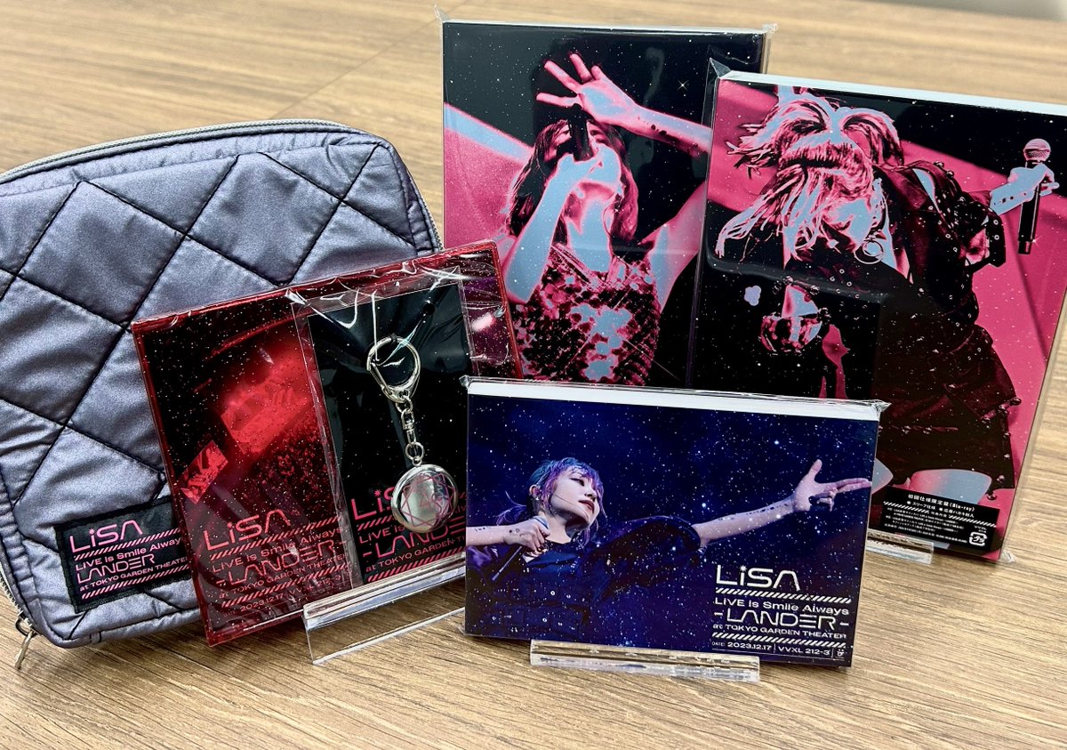 🪐🚀______ LiVE Blu-ray & DVD LiVE is Smile Always〜LANDER〜 at
