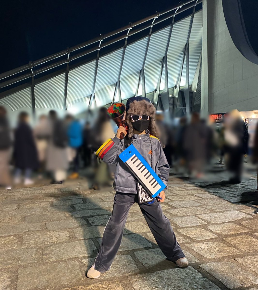 小1の時の King Gnu 『BOY』 常田大希さんのコスプレと 小1の時に全部