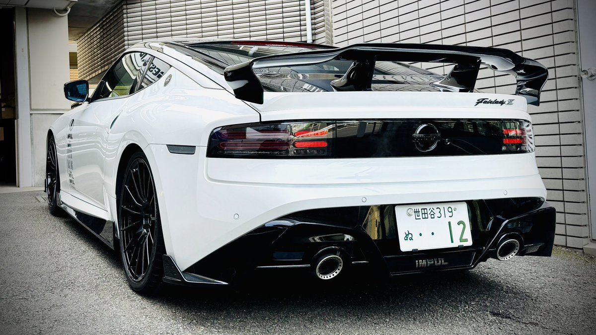 RZ34 FAIRLADY Z】 RZ34のエアロダイナミクスシステムのリアハーフ