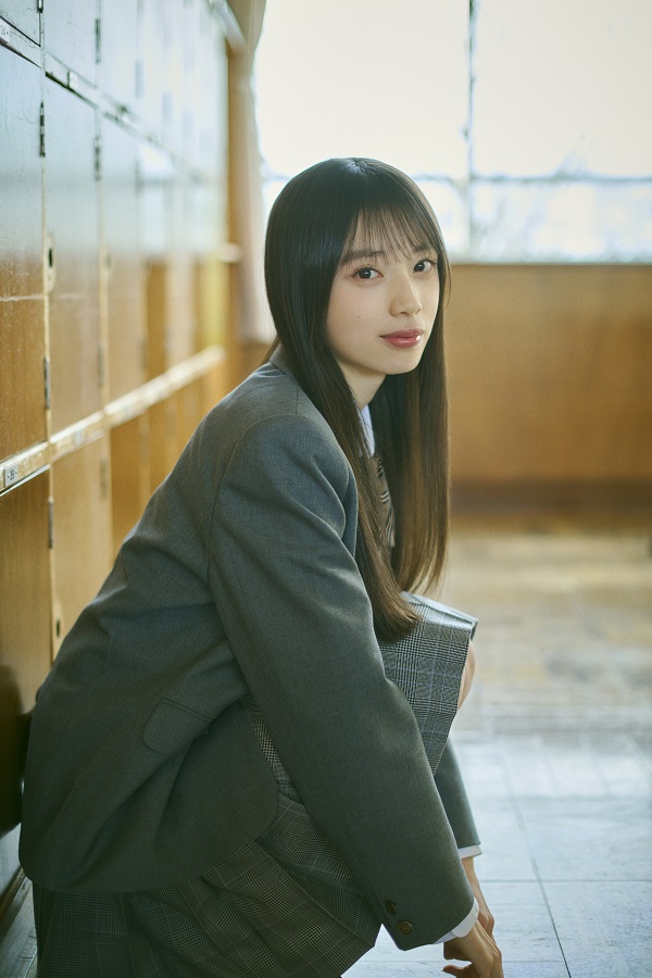 乃木坂46新メンバー6期生 矢田萌華 手書きプロフィール＆撮り下ろし