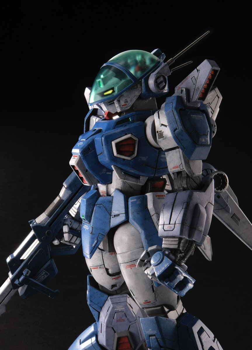HJメカニクス#23は「蒼き流星SPTレイズナー」表紙を任せてもらいました