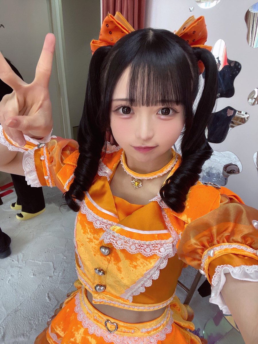 ハジメマシテ/ 向日えなさんプロデュース MEGAFONの 小晴のかです