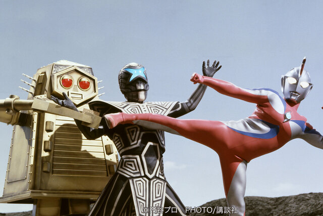 こんばんは。我が手帳によりますと、明日 #5月4日 は『ウルトラマン