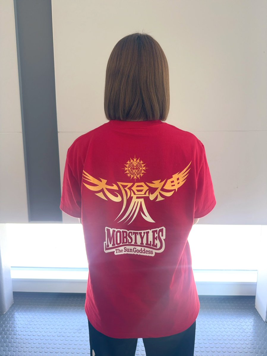 今日からNEWTシャツ販売します🌞！！ Sareee×MOBSTYLES カラーは3色