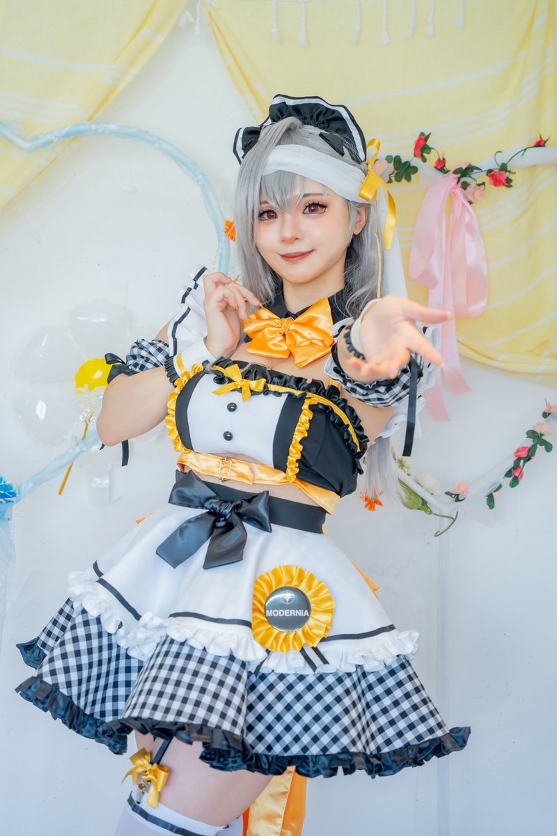 cosplay / 勝利の女神:NIKKE モダニア 🧡 and GALLERY Collaboration