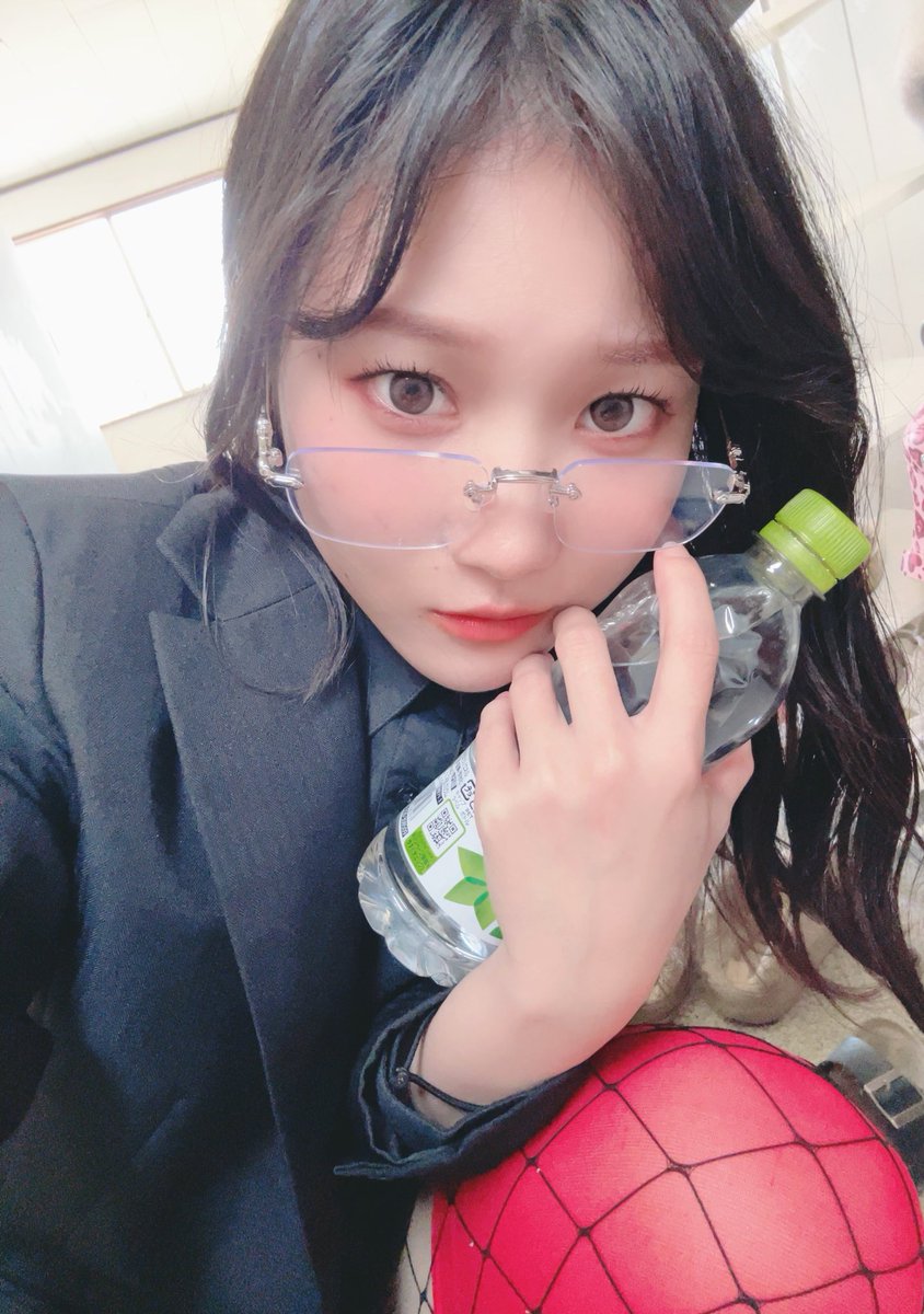 サガンプロハウス ありがとう！ 1部はcool編 黒コーデに激しめロック曲