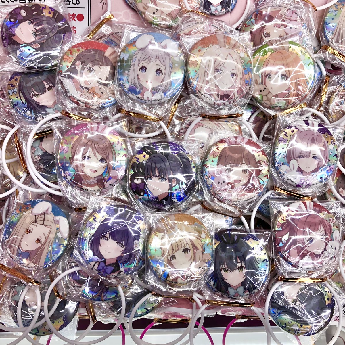 🏫🐰景品入荷情報🐰🏫 「#学園アイドルマスター オーロラ箔押し缶