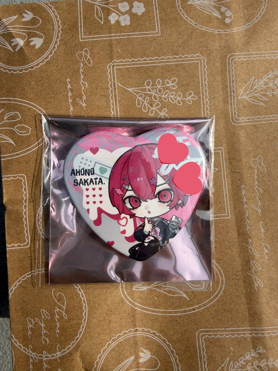 募集】 【譲】 坂田さん❤️サイン缶バ 【求】 そらるさん💙サイン缶バ