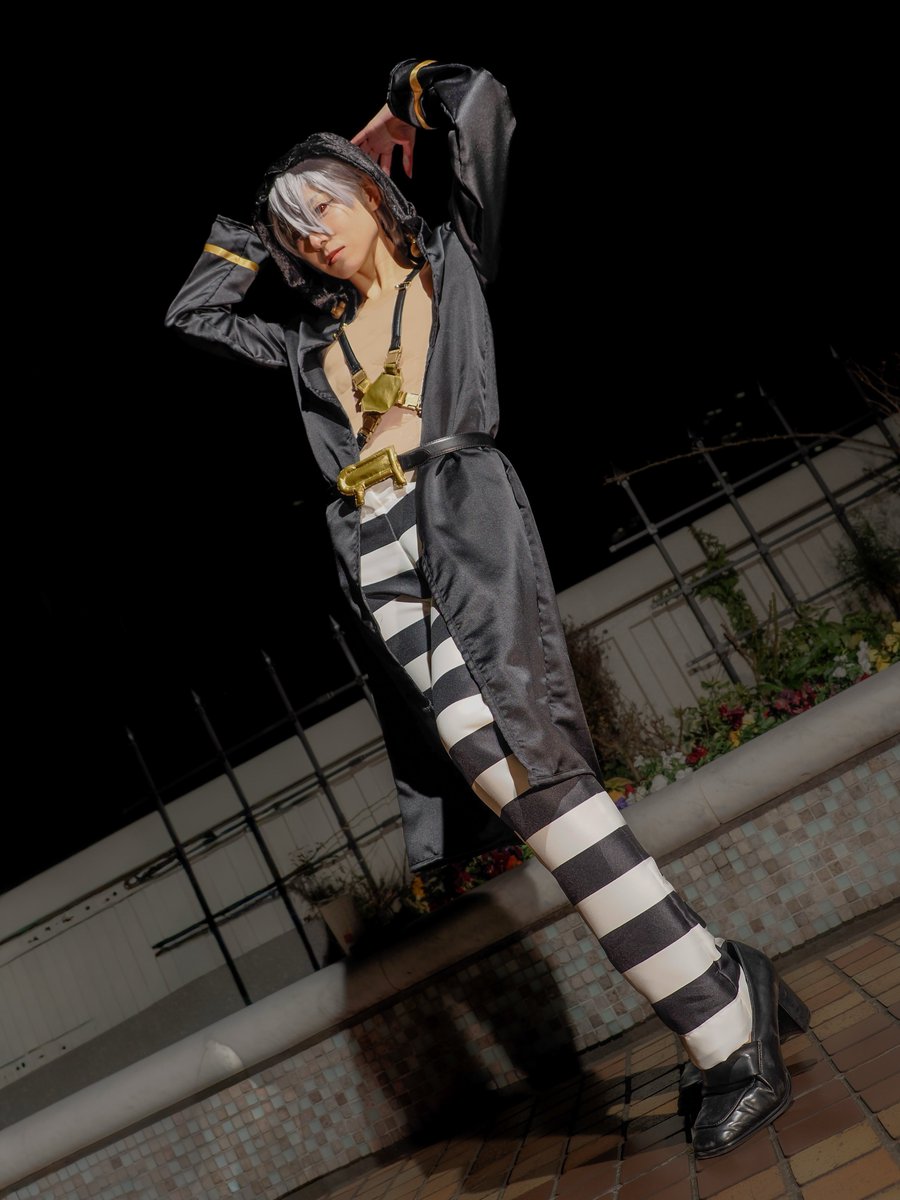 RT @begiGoBo5: ⚠︎cosplay⚠︎ ジョジョの奇妙な冒険 第5部 黄金の風