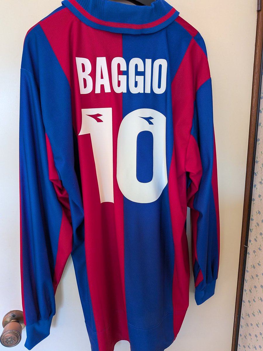 今日はロベルト・バッジョの誕生日と言うことで、自分が所有している