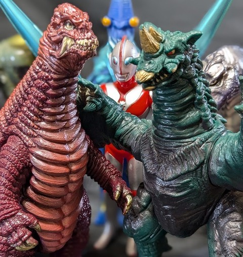 ウルトラマンパワード＆登場怪獣・宇宙人 バンダイ製 ソフビフィギュア
