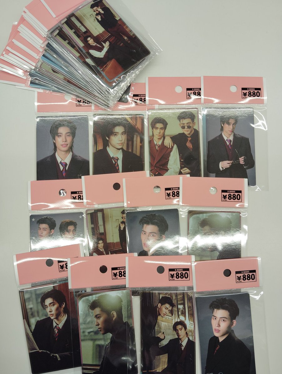 入荷情報】 #GMMTV #Pond さん #Phuwin さんのファンコンのトレカ初