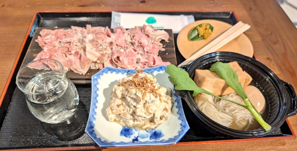 ゆり𑁍🐼𑁍3/20 南3 に43b🐯通販中 (@muimui_yuri) / Posts / X