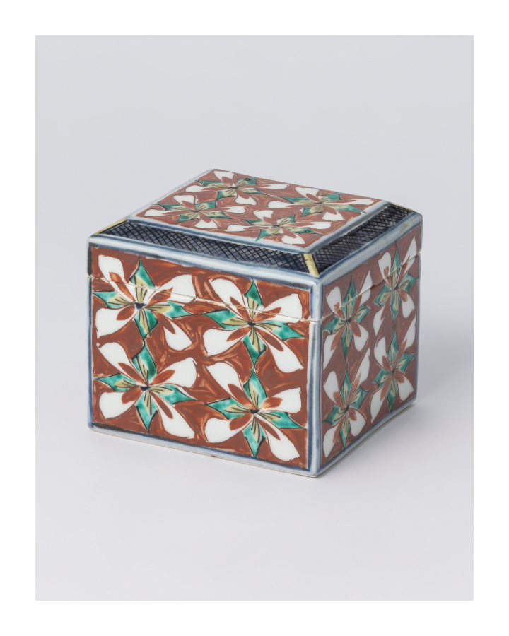 第843回 新作工芸・茶道具セールLot 1226 富本 憲吉「色繪角箱」 EST