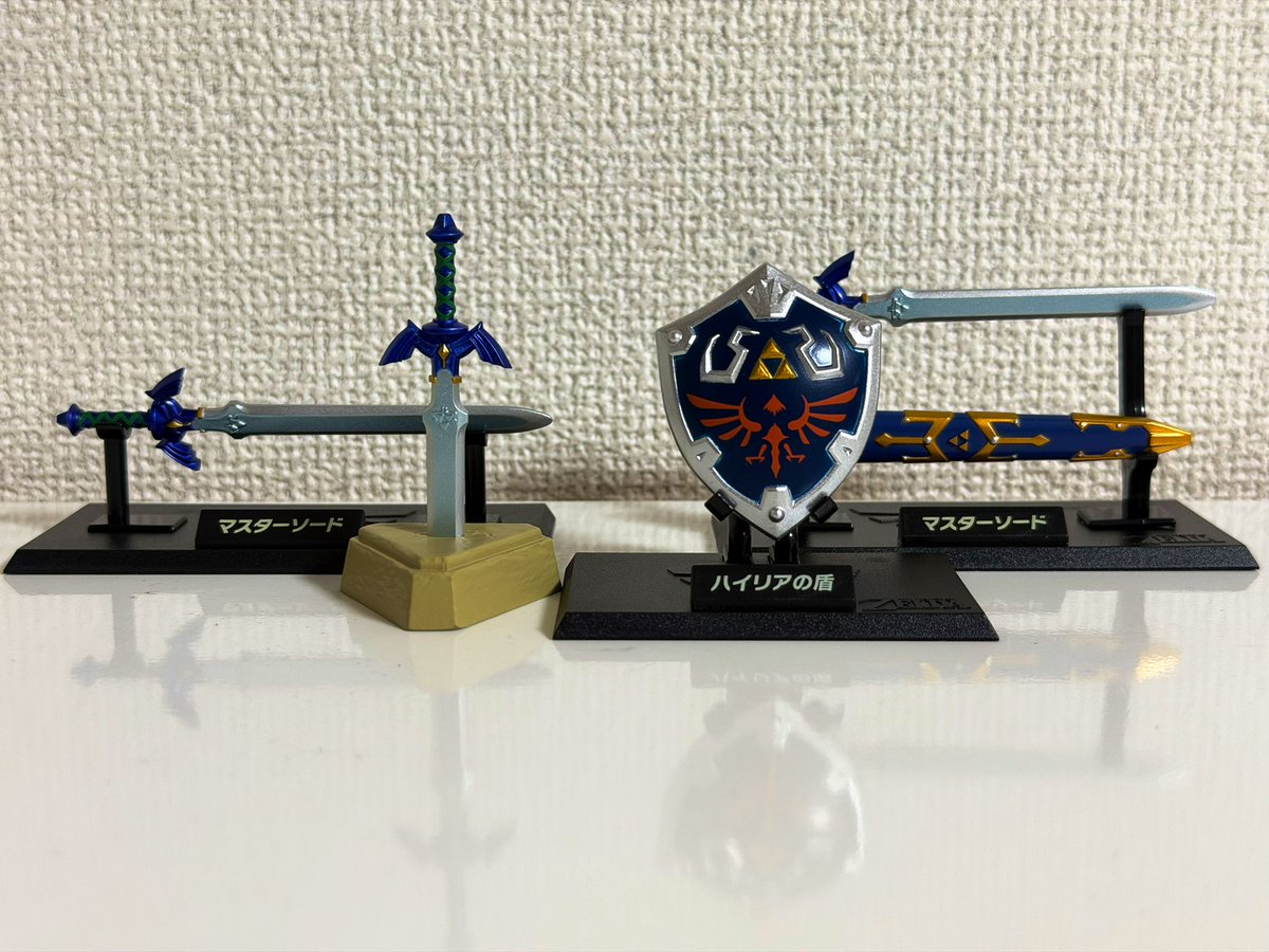 本日発売の「ゼルダの伝説 ウェポンコレクション」をNintendo OSAKAで