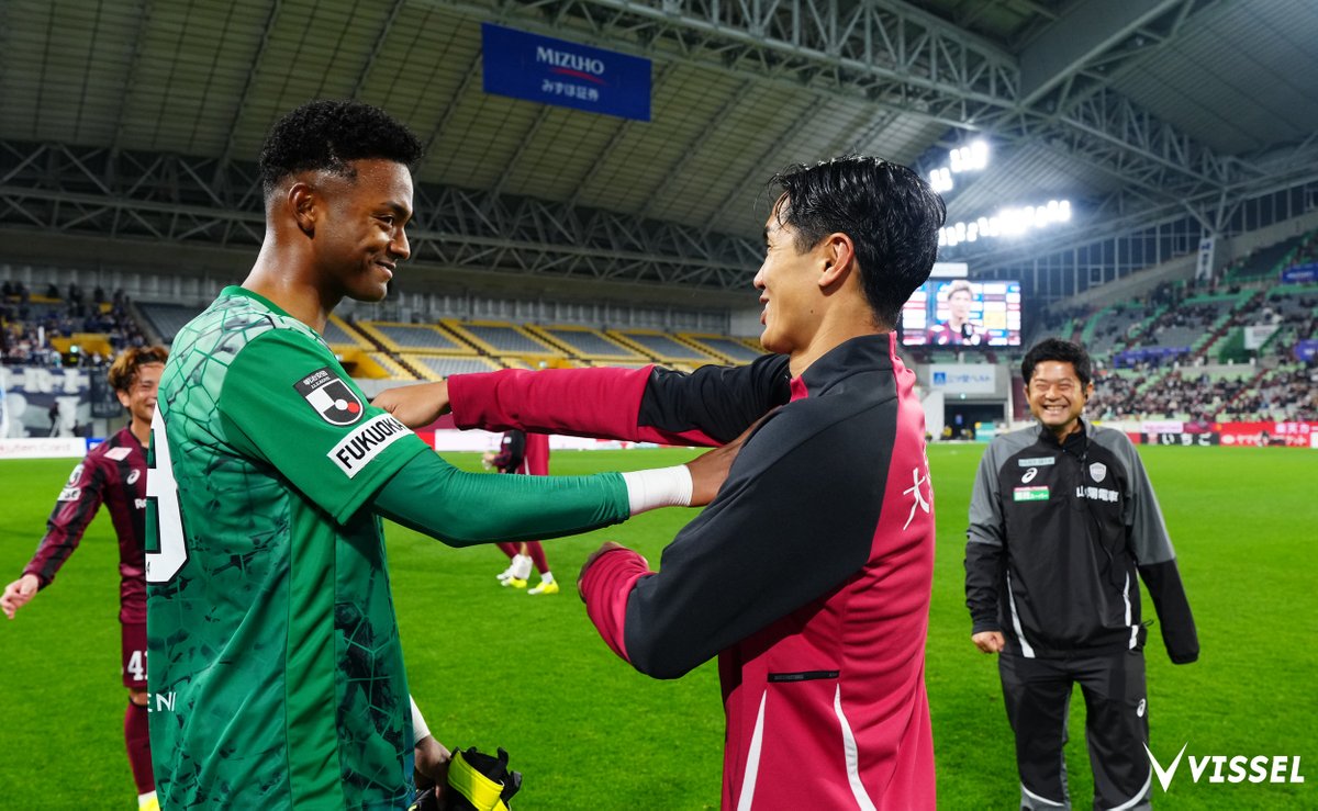 昨日の試合後、オビ パウエル オビンナ選手(@powell_obi)がゴール裏に