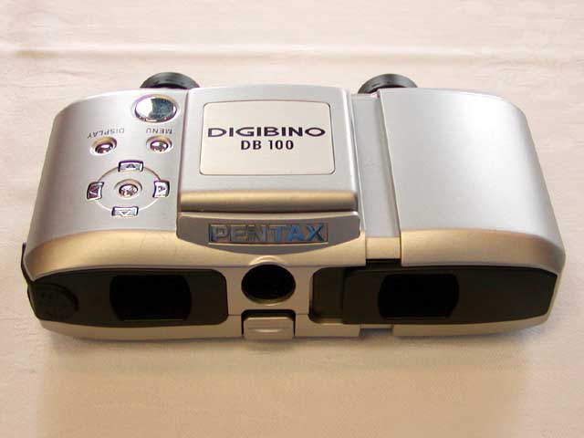 ペンタックス、デジタルカメラ内蔵双眼鏡「DIGIBINO」