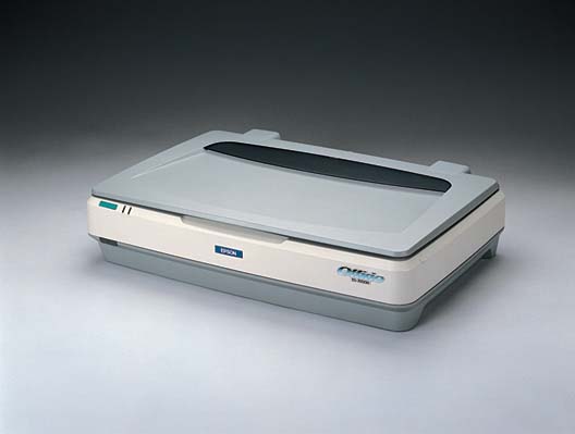 エプソン、USB 2.0対応のA3カラーイメージスキャナ