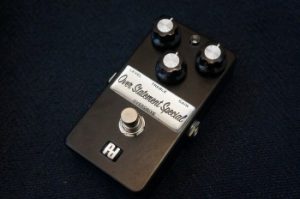 製品レビュー Russian Big Muff Army Black