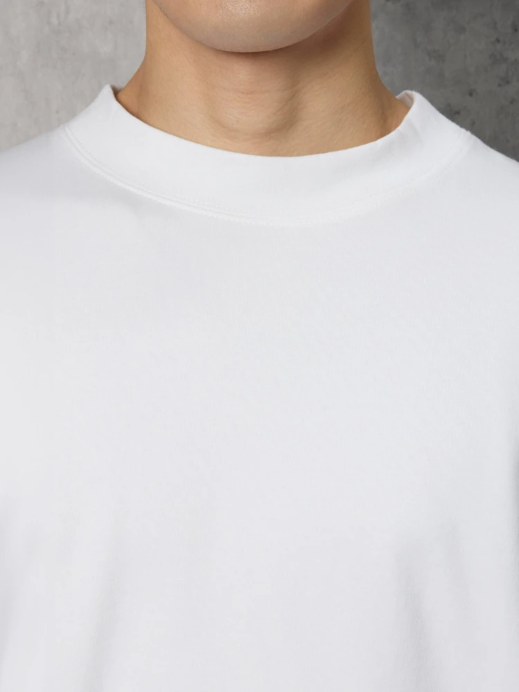 ブラック TOKYO RUN ポンチ モックネックロンT ホワイト/ブラック